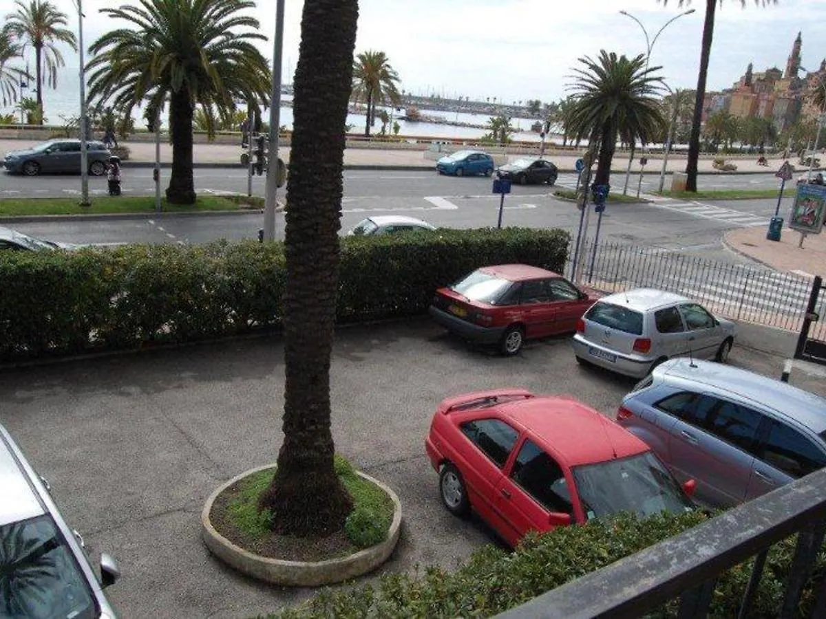 Apartman Grand Studio Avec Terrasse, Proche Plages Et Centre-Ville, Menton - Fr-1-196-328 Franciaország